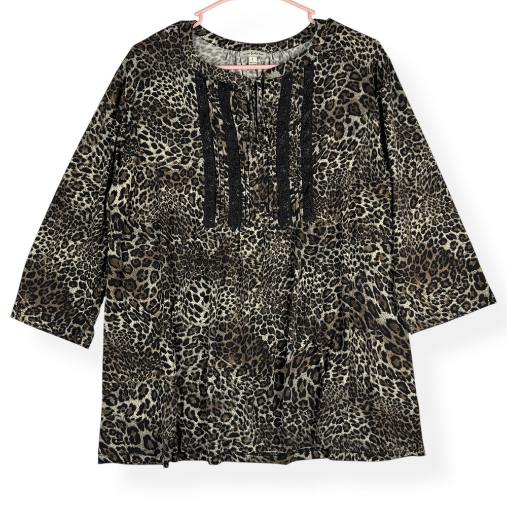 Seven Forty Two‎ Top Womens L Large Brown Black Beige Animal Print Pintuck